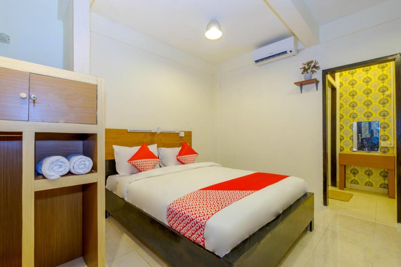 Oyo 3088 Green Valley House Senggigi Exterior photo