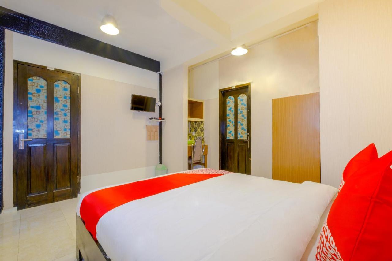 Oyo 3088 Green Valley House Senggigi Exterior photo