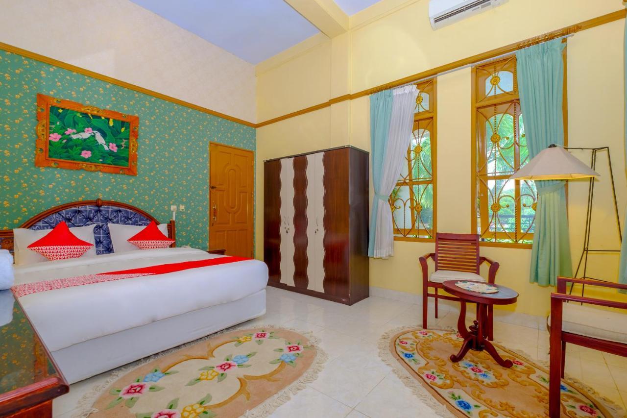 Oyo 3088 Green Valley House Senggigi Exterior photo