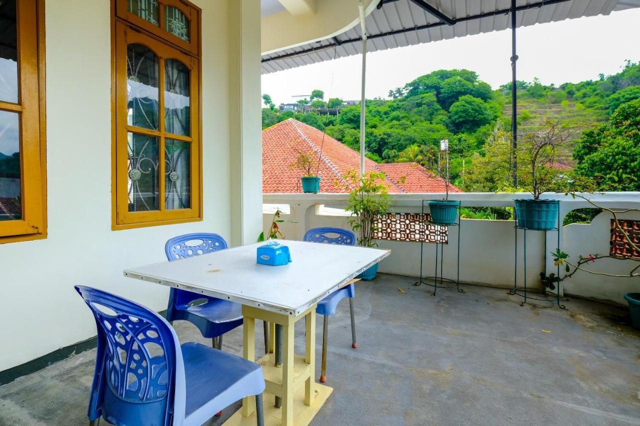 Oyo 3088 Green Valley House Senggigi Exterior photo